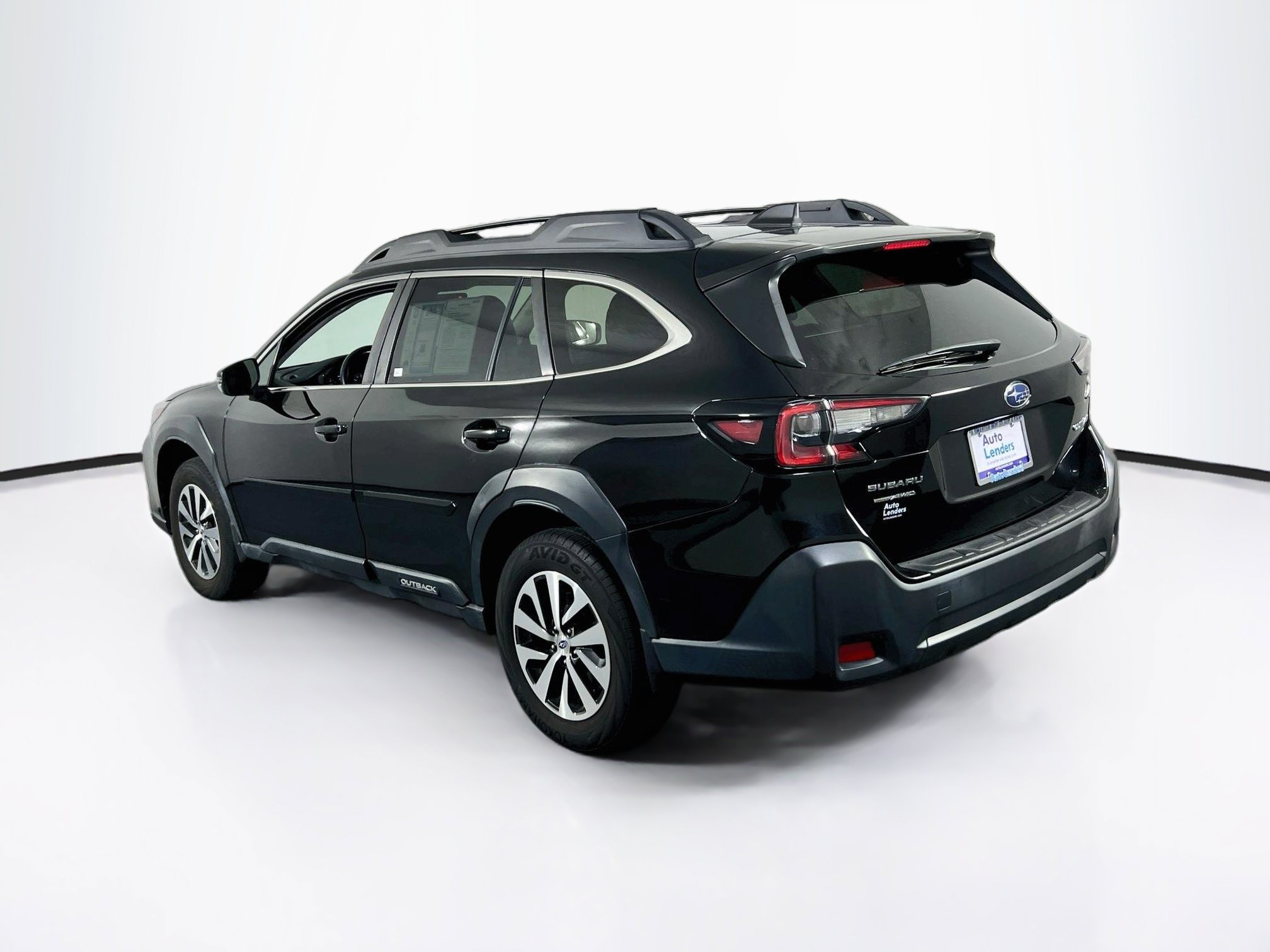Used 2023 Subaru Outback Premium AWD/4WD image 7