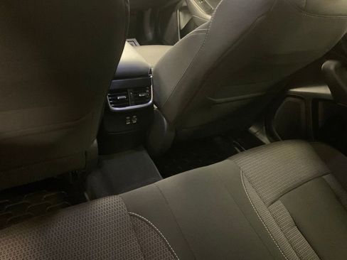 Used 2024 Subaru Outback Premium AWD/4WD image 26