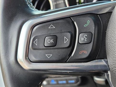 Used 2022 Jeep Wrangler Unlimited Sahara w/ Cold Weather Group AWD/4WD image 25