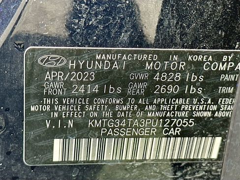 Used 2023 Genesis G70 2.0T image 31