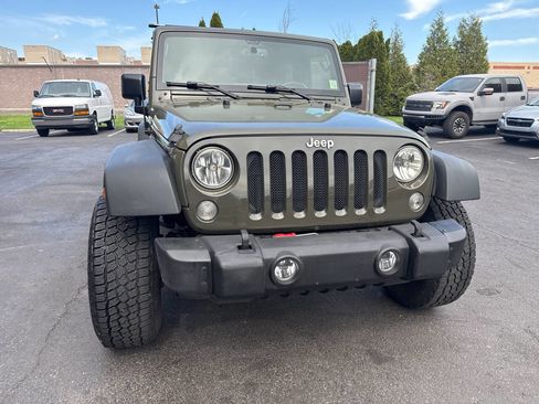 Used 2016 Jeep Wrangler Sport w/ Quick Order Package 24S AWD/4WD image 6