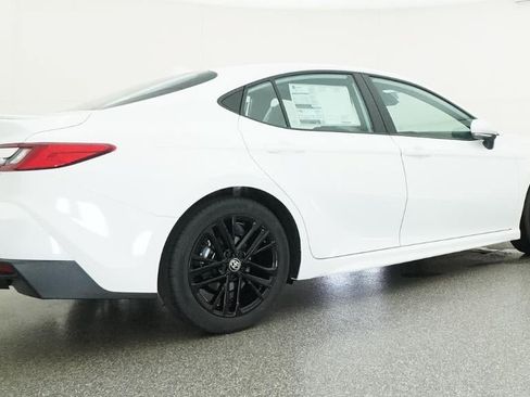 New 2026 Toyota Camry SE FWD image 25