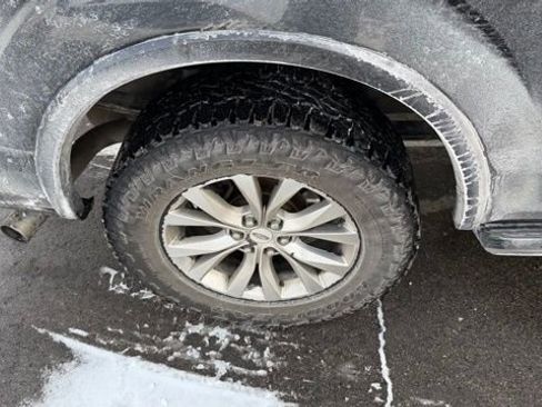 Used 2015 Ford F150 Lariat w/ Equipment Group 502A Luxury image 9