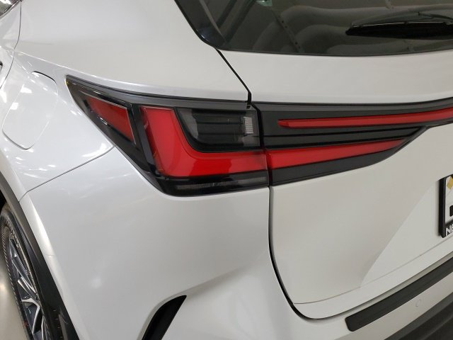 Used 2025 Lexus NX 350 AWD w/ Accessory Package (2T) image 38
