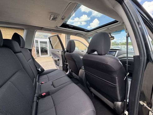 Used 2011 Subaru Forester 2.5X Premium AWD/4WD image 22
