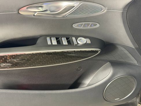 Used 2022 Genesis GV70 3.5T Sport w/ Sport Prestige Package image 13