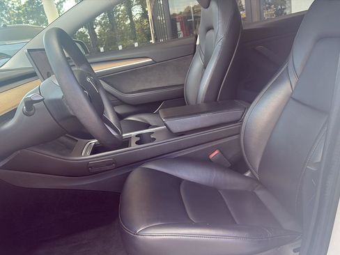 Used 2021 Tesla Model 3 Standard Range Plus RWD image 15