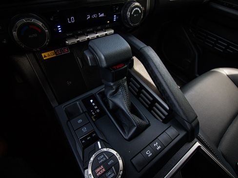 Used 2026 Toyota 4Runner TRD Off-Road Premium AWD/4WD image 23