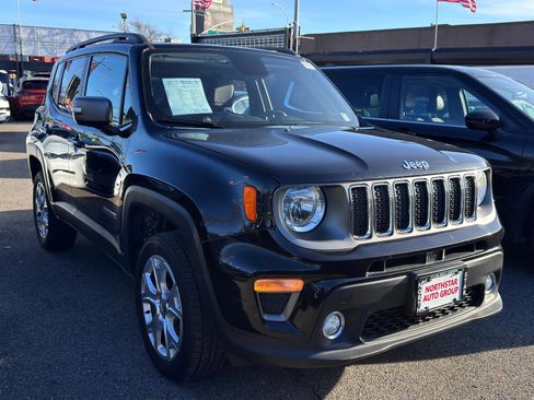 Used 2019 Jeep Renegade Limited w/ UConnect 8.4 Nav Group image 3