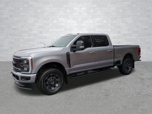 Certified 2024 Ford F250 Lariat w/ Sport Appearance Package image 8