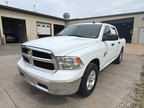 Used 2023 RAM 1500 Classic SLT w/ Electronics Group AWD/4WD image 35