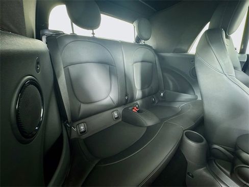 Used 2024 MINI Cooper S image 27