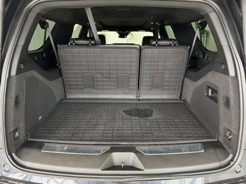 Certified 2023 Cadillac Escalade ESV Premium Luxury w/ LPO, Radiant Package AWD/4WD image 23