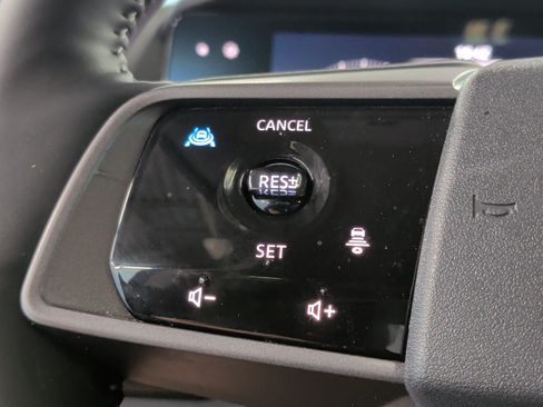 Used 2025 Nissan Murano SL AWD/4WD image 20
