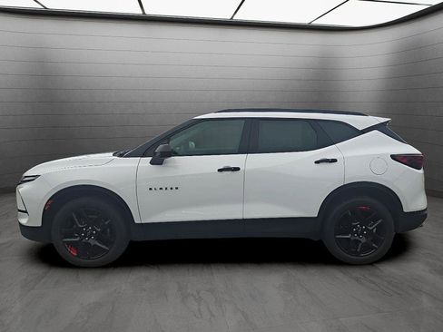 New 2025 Chevrolet Blazer LT w/ Redline Edition image 2