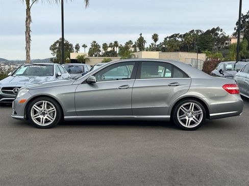 Used 2010 Mercedes-Benz E 550 E 550 image 6