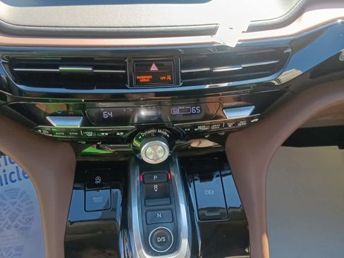 Used 2023 Acura MDX SH-AWD w/ Technology Package image 15