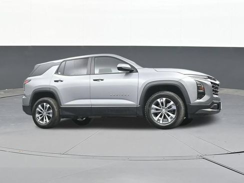 Used 2026 Chevrolet Equinox LT w/ Convenience Package II AWD/4WD image 50