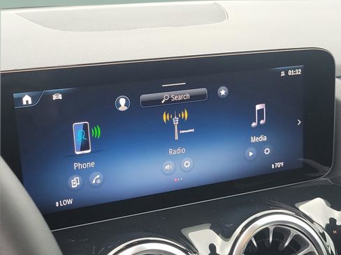 Certified 2026 Mercedes-Benz GLA 250 image 19