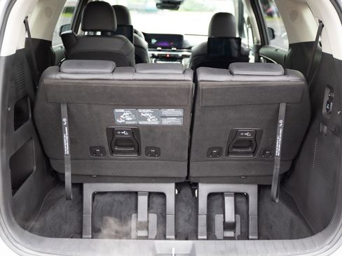 Used 2023 Kia Carnival SX Prestige FWD image 26
