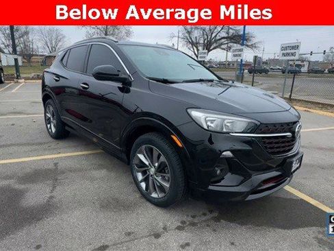 Used 2021 Buick Encore GX Select w/ Sport Touring Package image 2
