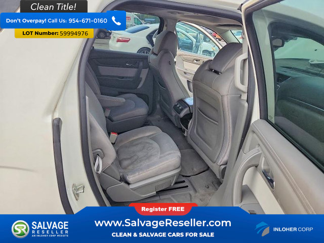 Used 2015 GMC Acadia SLE FWD image 14