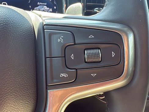 Used 2025 Chevrolet Silverado 1500 LT image 19