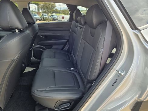 New 2026 Hyundai Tucson SEL image 13