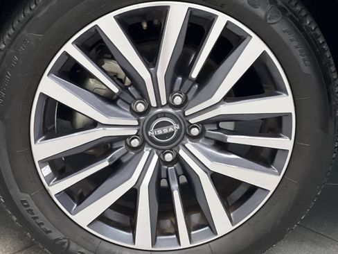 Used 2024 Nissan Kicks SR FWD image 66