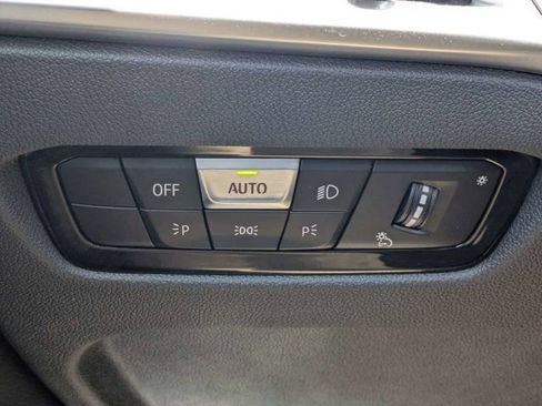 Used 2025 BMW M440i RWD image 27