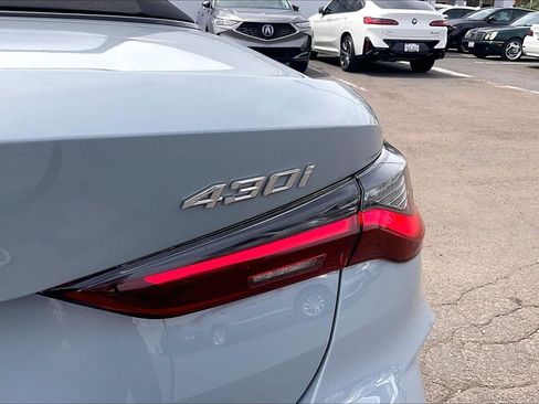 Used 2023 BMW 430i Convertible w/ M Sport Package RWD image 8