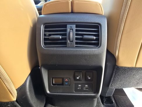 Certified 2023 Nissan Rogue Platinum w/ Platinum Premium Package image 22