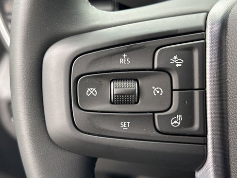 New 2026 GMC Sierra 1500 SLE w/ Preferred Package image 24