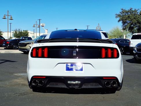 Used 2017 Ford Mustang Shelby GT350 w/ Electronics Package image 5