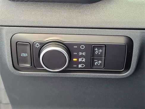 Used 2025 Ford Mustang GT image 32