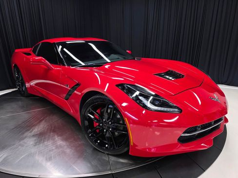Used 2016 Chevrolet Corvette Stingray Coupe w/ 2LT Preferred Equipment Group RWD image 39