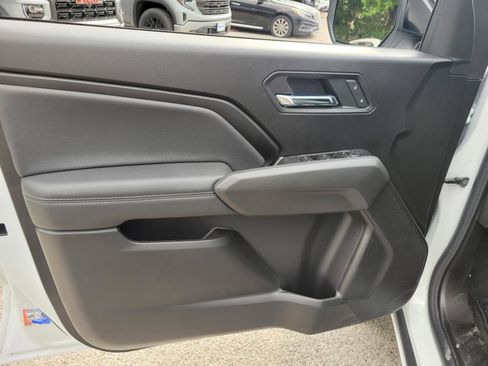New 2026 GMC Canyon Elevation w/ Convenience Package RWD image 9
