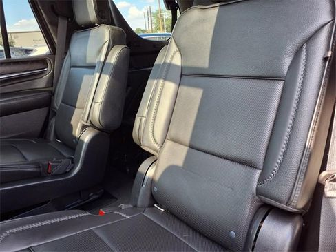 Used 2022 GMC Yukon Denali w/ Max Trailering Package image 9