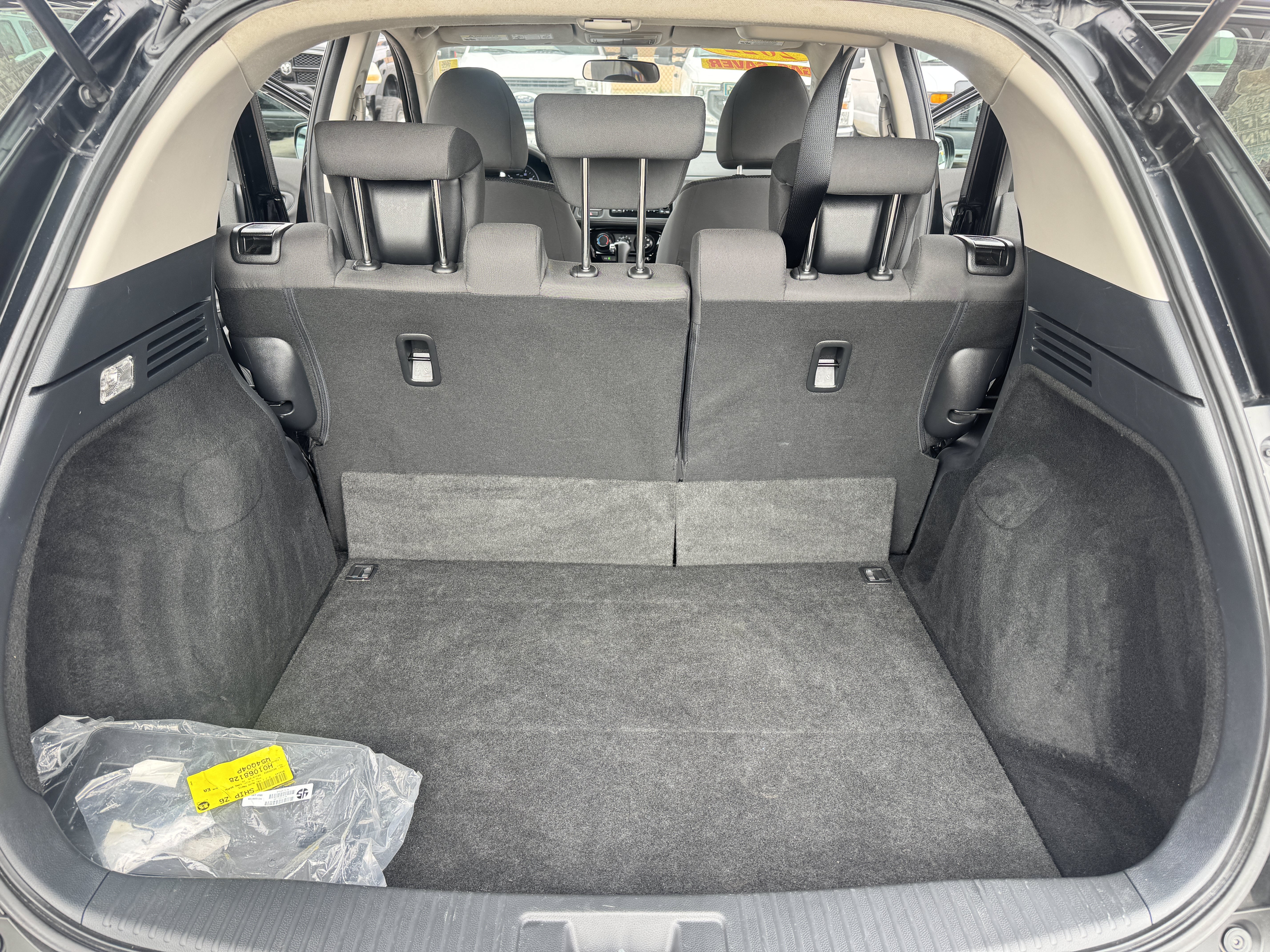 Used 2022 Honda HR-V LX image 9