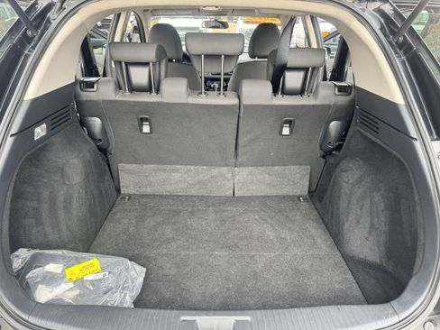 Used 2022 Honda HR-V LX image 9