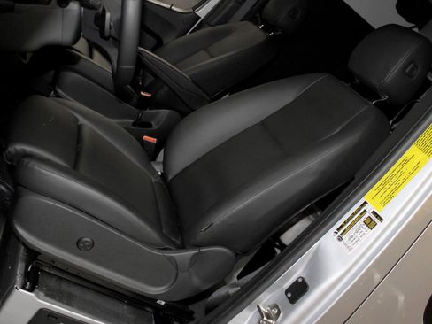 Used 2020 Mercedes-Benz Sprinter 2500 image 29