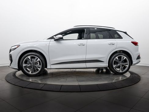 Certified 2025 Audi Q4 e-tron Premium Plus w/ Premium Plus AWD/4WD image 6