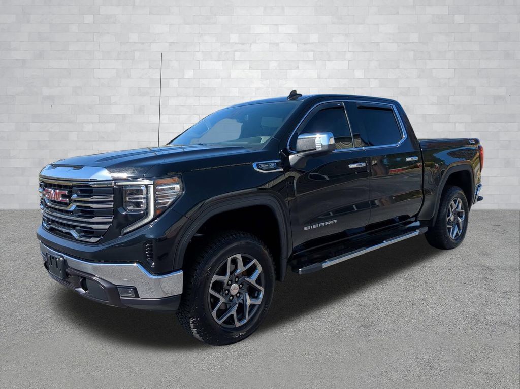 Used 2022 GMC Sierra 1500 SLT w/ SLT Convenience Package AWD/4WD image 10