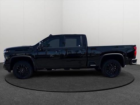 Certified 2026 Chevrolet Silverado 2500 LTZ w/ LTZ Plus Package AWD/4WD image 2
