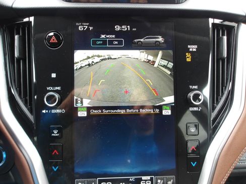 Used 2023 Subaru Outback Touring AWD/4WD image 20