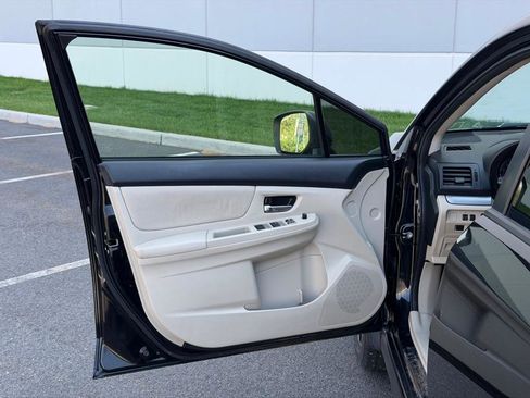 Used 2013 Subaru Crosstrek 2.0i Premium AWD/4WD image 29