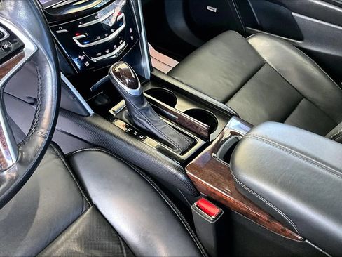 Used 2016 Cadillac XTS Luxury w/ Driver Awareness Package FWD image 15