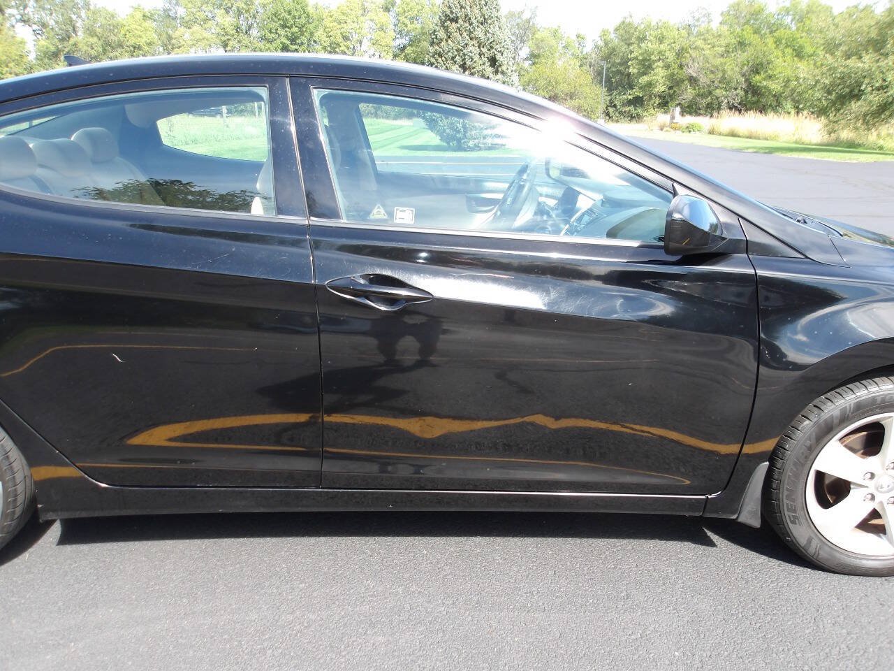 Used 2013 Hyundai Elantra GLS w/ Preferred Pkg FWD image 47