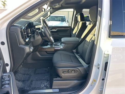 New 2026 GMC Sierra 1500 Elevation image 21