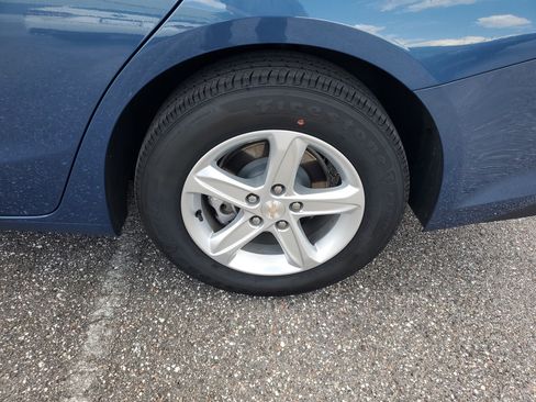 Used 2024 Chevrolet Malibu LT image 9